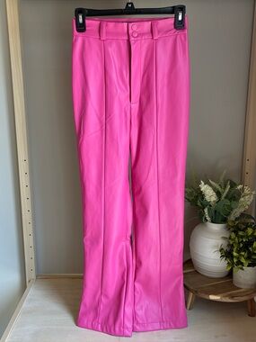 Revolve Bardot Polly‎ Vegan Leather
Pant Bootcut Cropped Pink
Women's XS